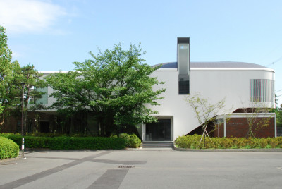 京都工芸繊維大学 60周年記念館